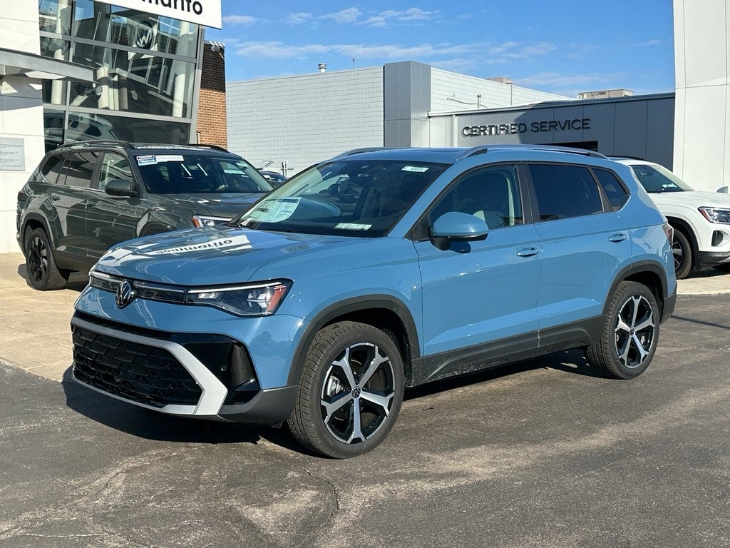 2026 Volkswagen Taos SEL 4MOTION