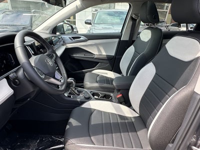 2025 Volkswagen Taos SEL 4MOTION