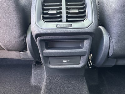 2025 Volkswagen Taos SEL 4MOTION