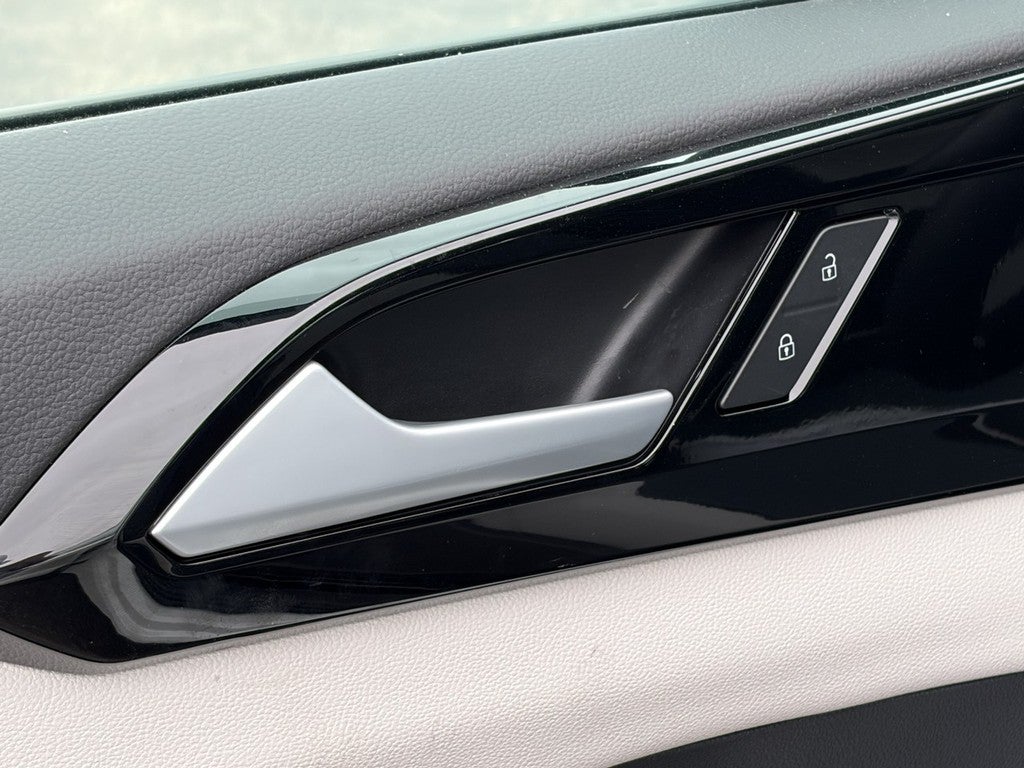 2026 Volkswagen Taos S FWD