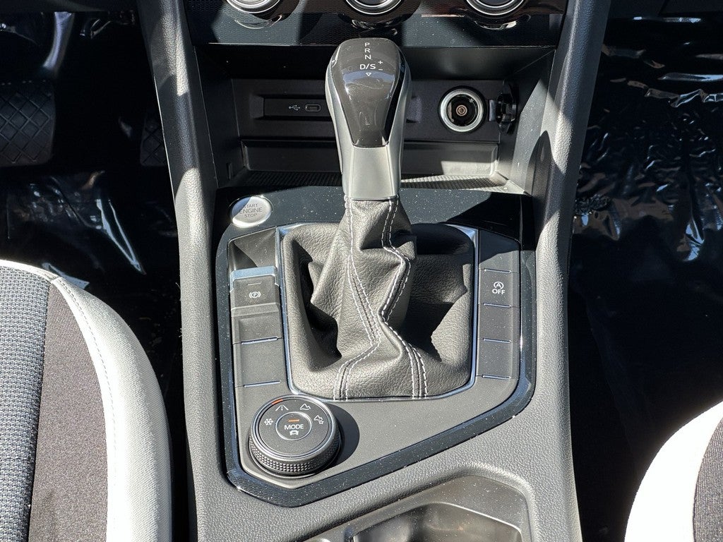 2026 Volkswagen Taos S 4MOTION