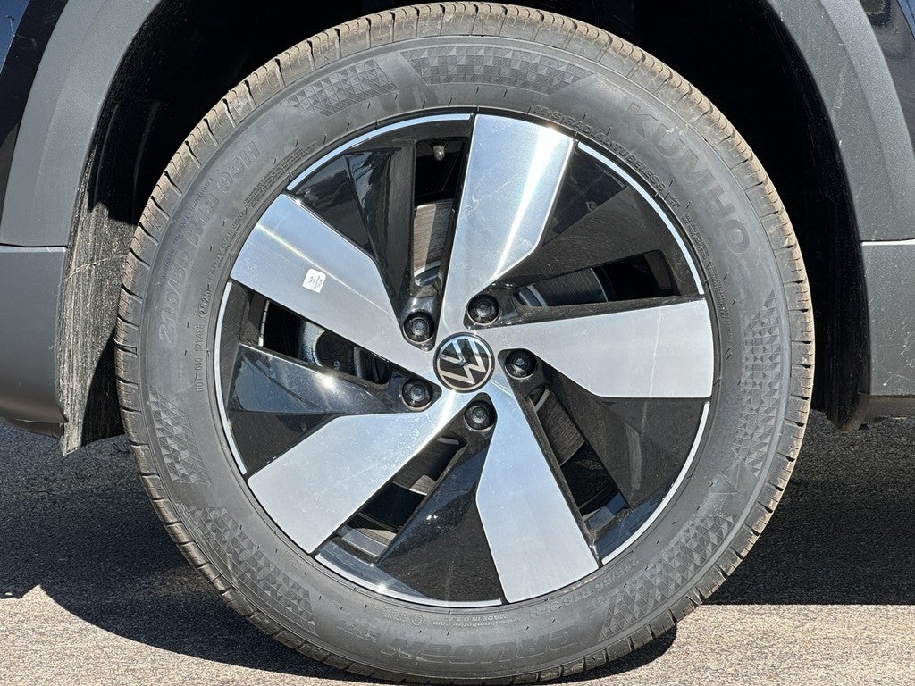 2026 Volkswagen Taos S 4MOTION