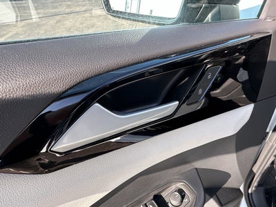 2026 Volkswagen Taos S 4MOTION