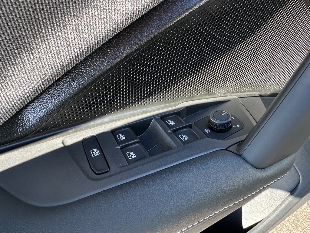 2026 Volkswagen Tiguan 2.0T S 4MOTION