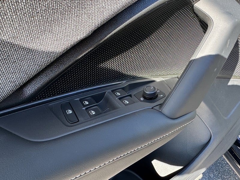 2025 Volkswagen Tiguan 2.0T S 4MOTION