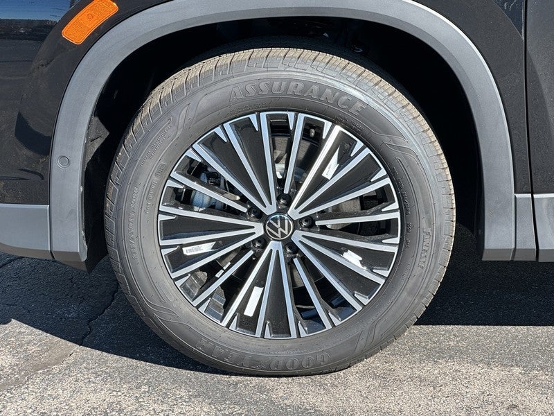 2025 Volkswagen Tiguan 2.0T S 4MOTION