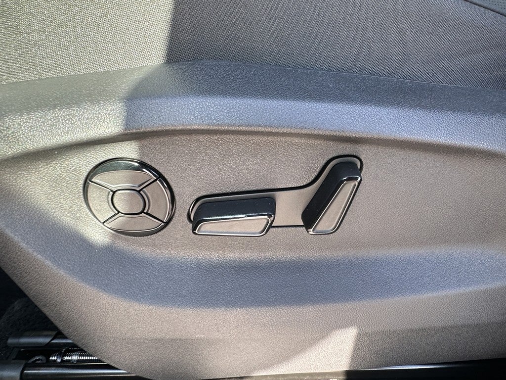 2026 Volkswagen Tiguan 2.0T SE R-Line Black 4MOTION