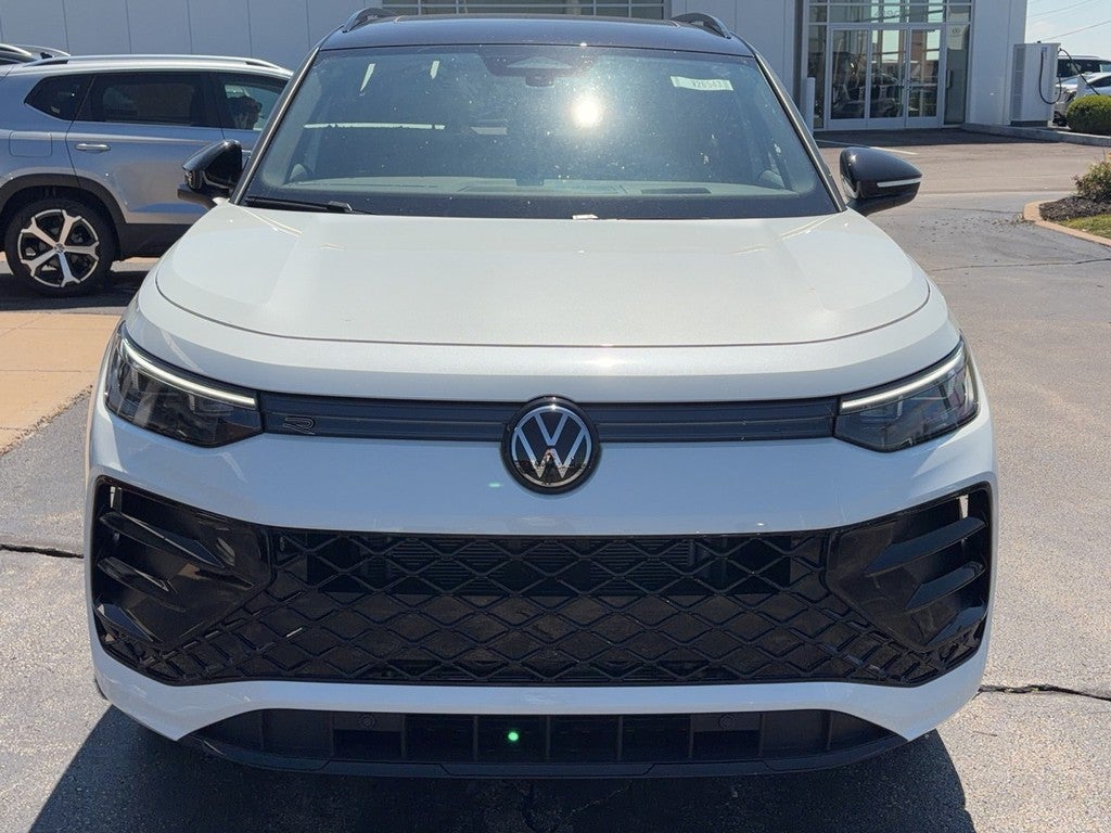 2026 Volkswagen Tiguan 2.0T SE R-Line Black 4MOTION