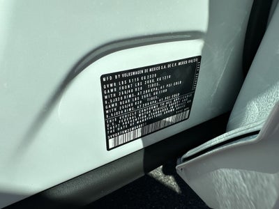 2025 Volkswagen Tiguan 2.0T SE R-Line Black