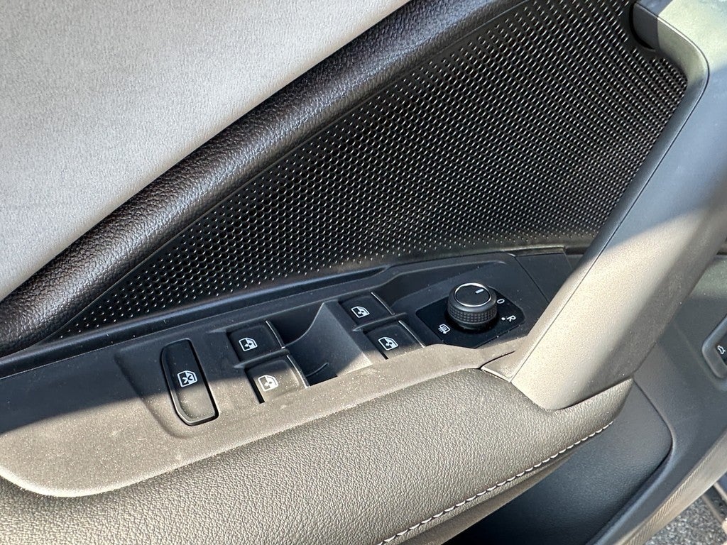 2025 Volkswagen Tiguan 2.0T SE R-Line Black 4MOTION