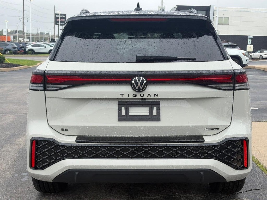 2026 Volkswagen Tiguan 2.0T SE R-Line Black 4MOTION