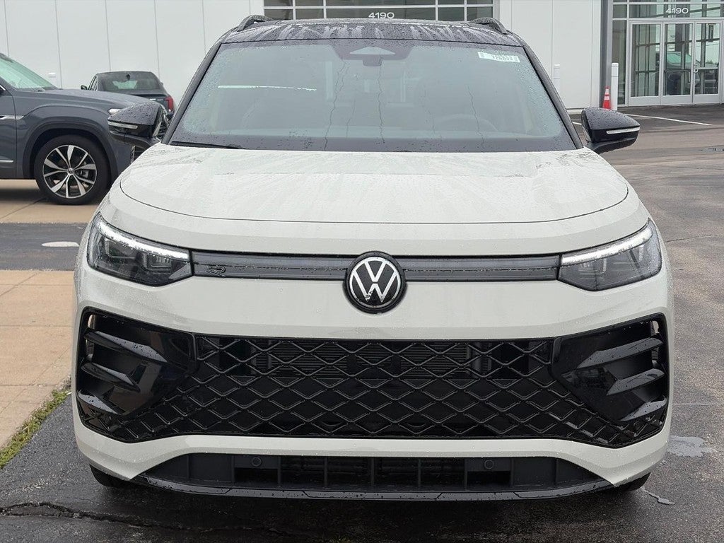 2026 Volkswagen Tiguan 2.0T SE R-Line Black 4MOTION