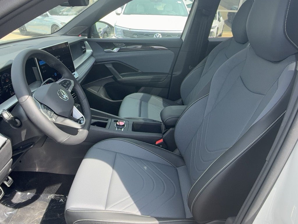 2026 Volkswagen Tiguan 2.0T SE R-Line Black 4MOTION