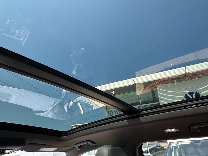 2025 Volkswagen Tiguan 2.0T SE R-Line Black 4MOTION