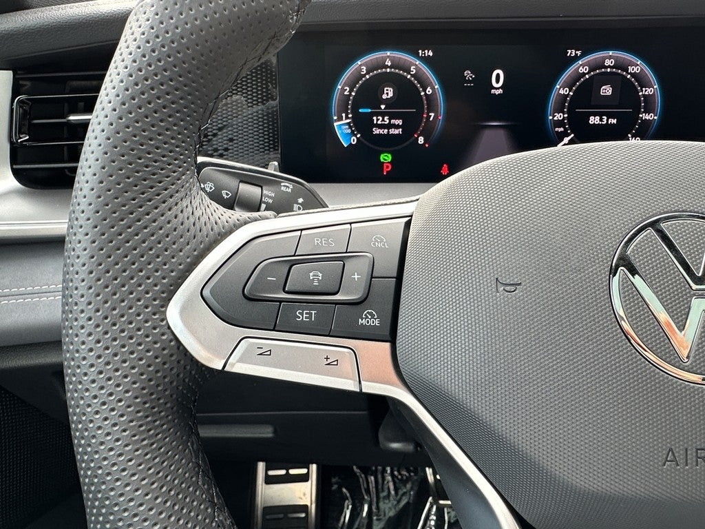 2025 Volkswagen Tiguan 2.0T SE R-Line Black 4MOTION