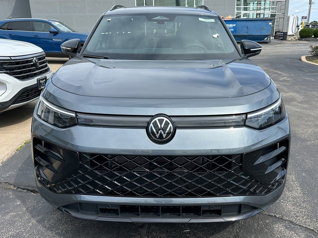 2025 Volkswagen Tiguan 2.0T SE R-Line Black 4MOTION