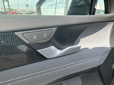 2025 Volkswagen Tiguan 2.0T SE R-Line Black 4MOTION