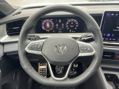 2026 Volkswagen Tiguan 2.0T SE R-Line Black 4MOTION