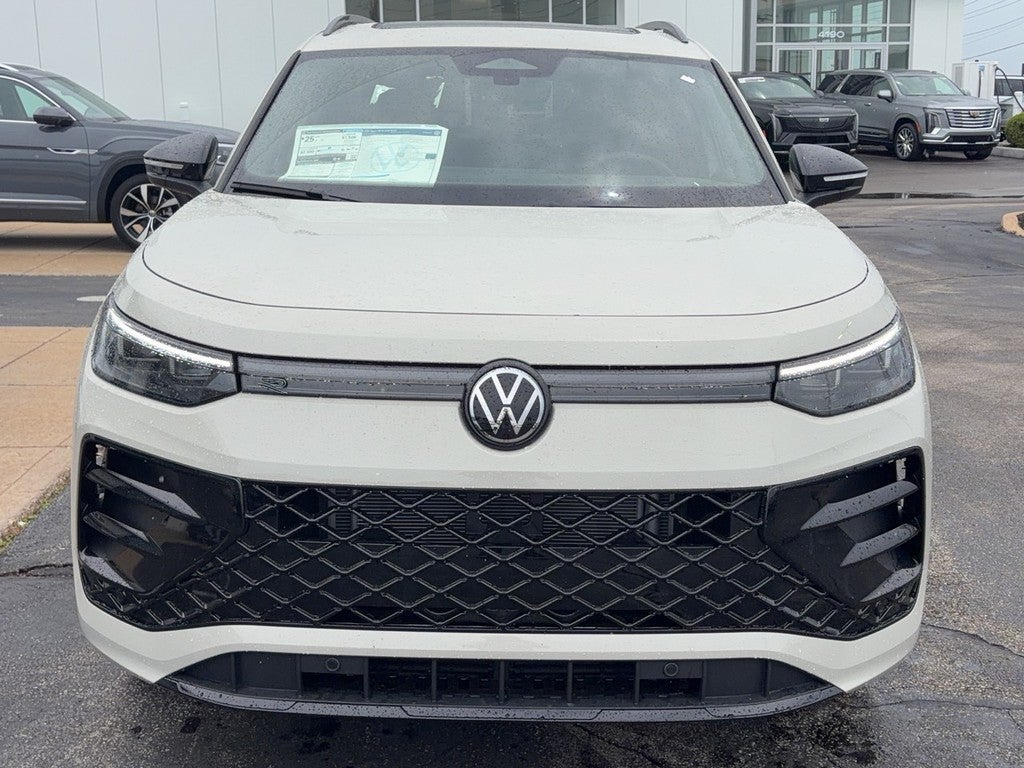 2026 Volkswagen Tiguan 2.0T SE R-Line Black 4MOTION