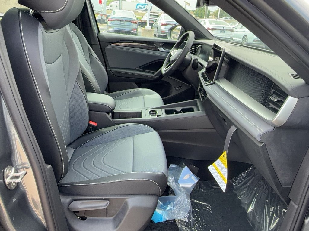 2026 Volkswagen Tiguan 2.0T SE R-Line Black 4MOTION
