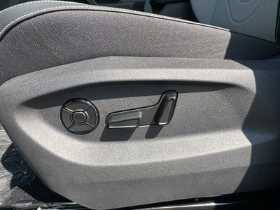 2025 Volkswagen Tiguan 2.0T SE R-Line Black 4MOTION