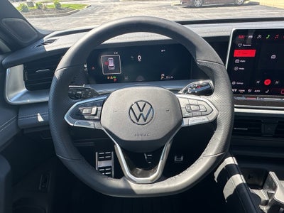 2026 Volkswagen Tiguan 2.0T SE R-Line Black 4MOTION