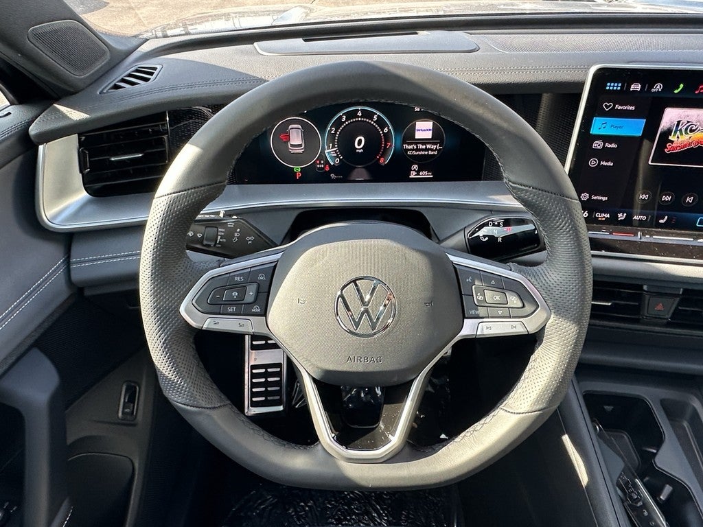 2026 Volkswagen Tiguan 2.0T SE R-Line Black FWD