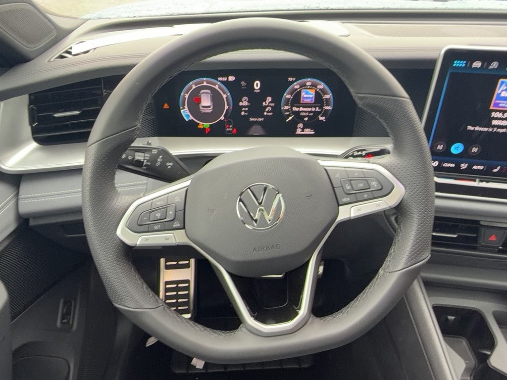 2026 Volkswagen Tiguan 2.0T SE R-Line Black FWD