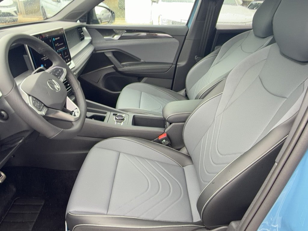 2026 Volkswagen Tiguan 2.0T SE R-Line Black FWD