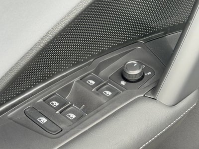 2026 Volkswagen Tiguan 2.0T SE R-Line Black FWD