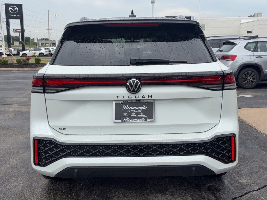 2026 Volkswagen Tiguan 2.0T SE R-Line Black FWD