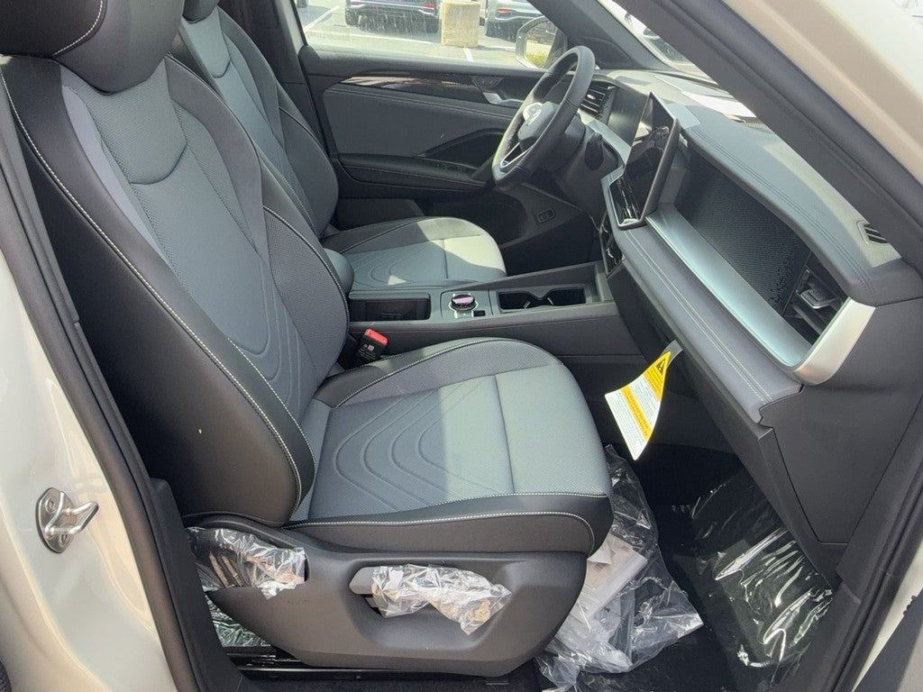 2026 Volkswagen Tiguan 2.0T SE R-Line Black FWD