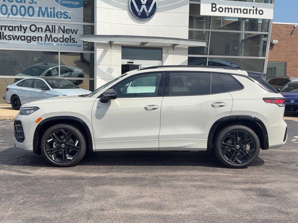 2026 Volkswagen Tiguan 2.0T SE R-Line Black FWD