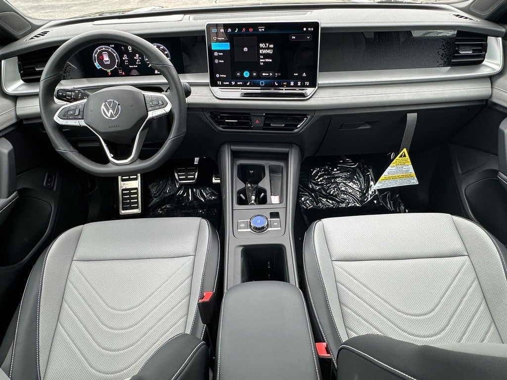 2026 Volkswagen Tiguan 2.0T SE R-Line Black FWD