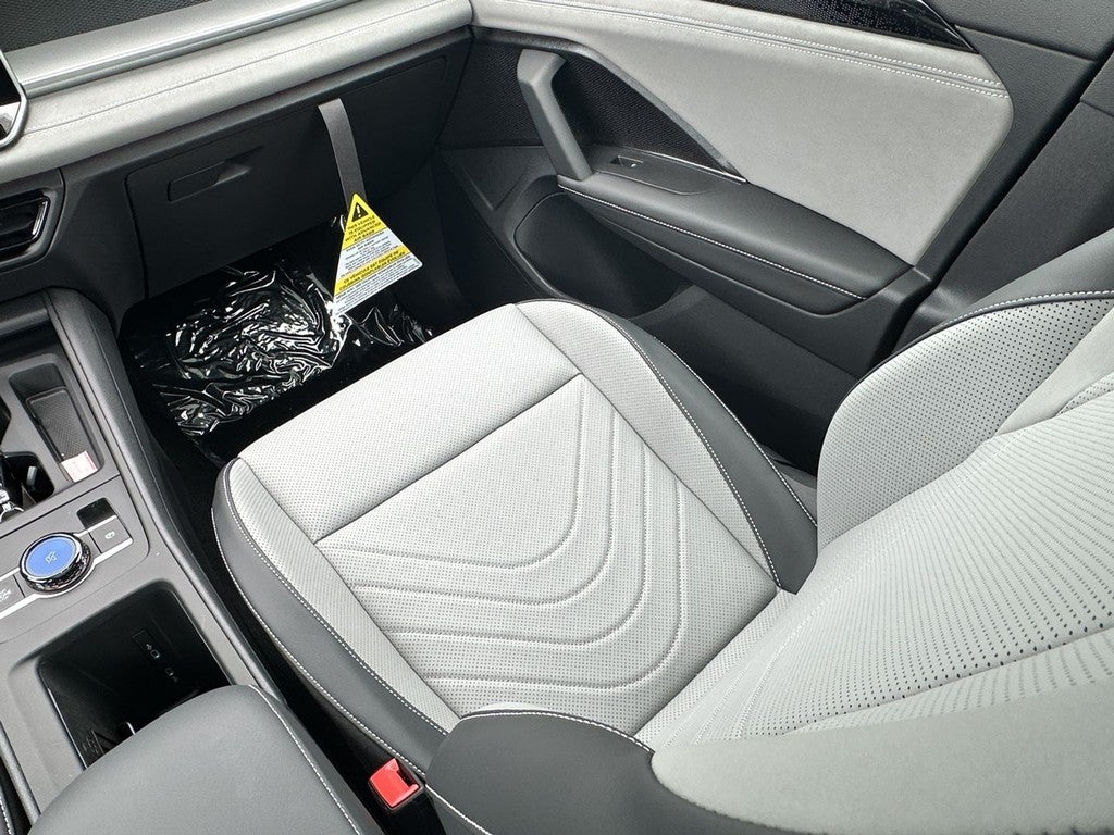 2026 Volkswagen Tiguan 2.0T SE R-Line Black FWD