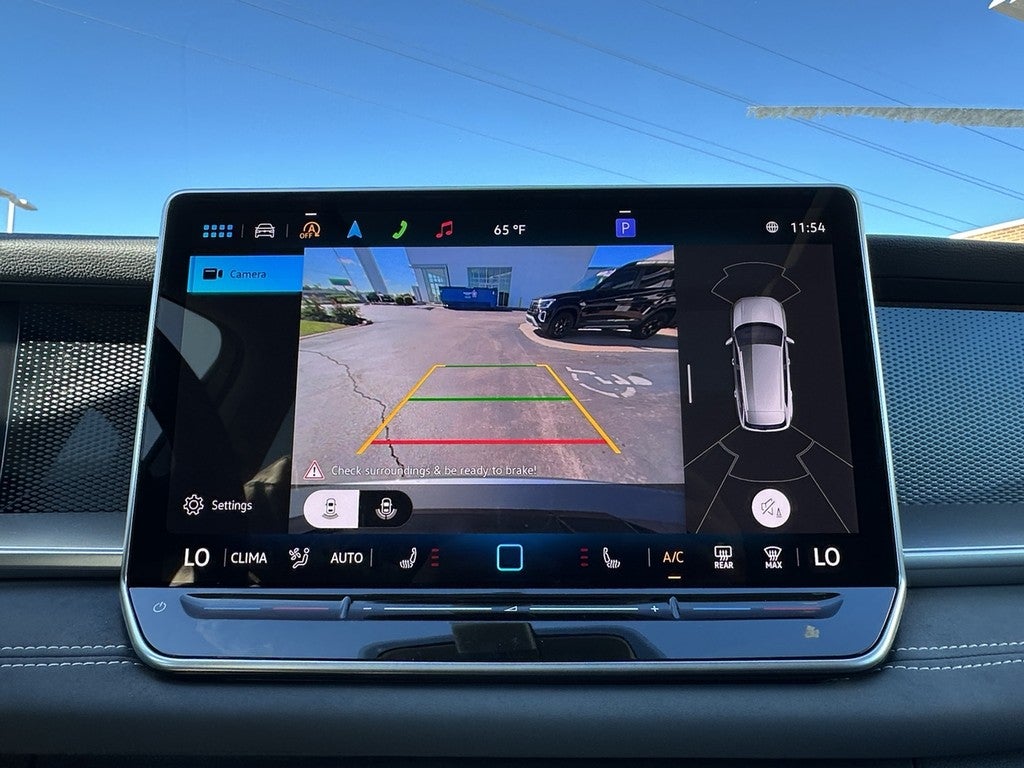 2025 Volkswagen Tiguan 2.0T SE 4MOTION