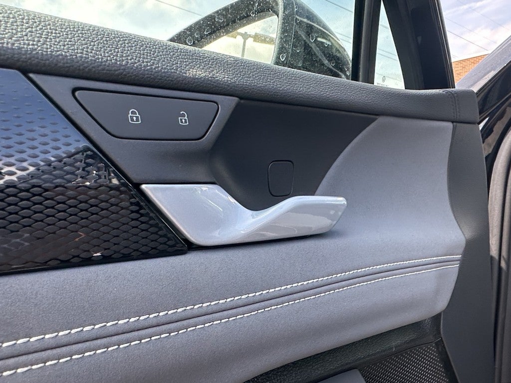 2026 Volkswagen Tiguan 2.0T SE 4MOTION