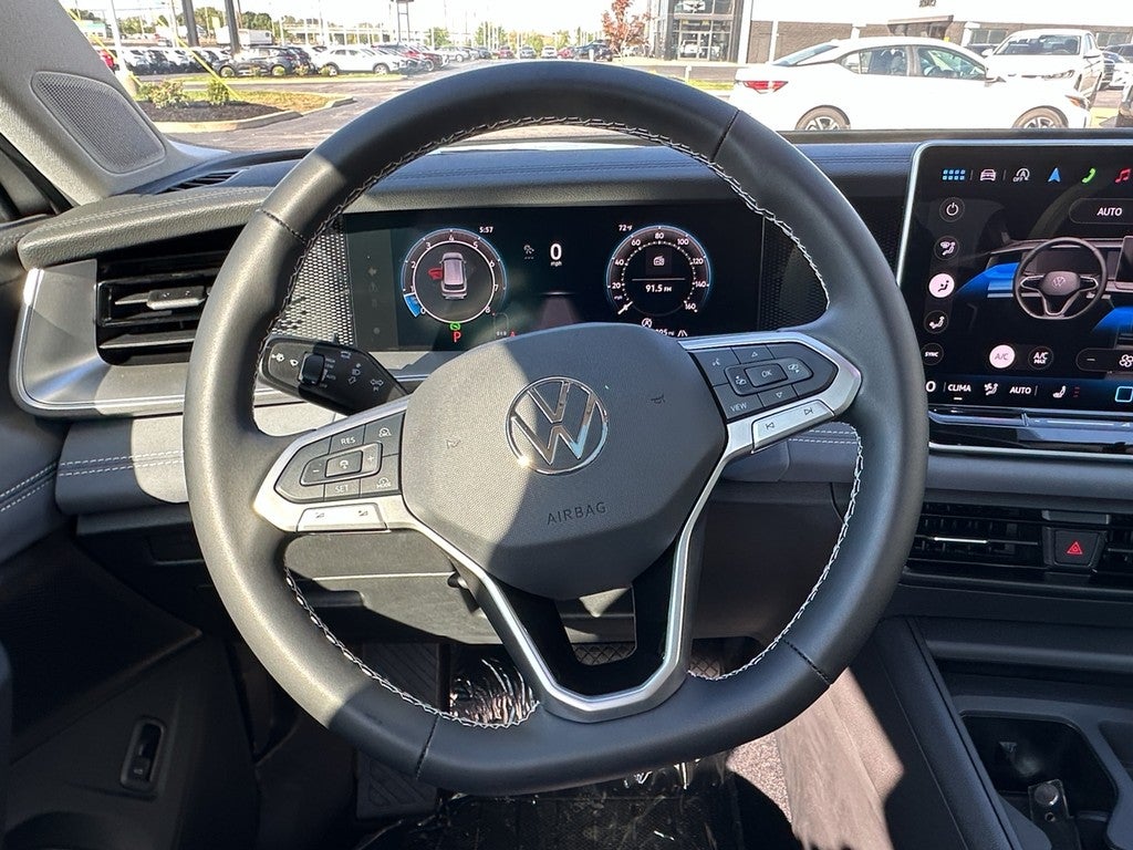 2025 Volkswagen Tiguan 2.0T SE 4MOTION