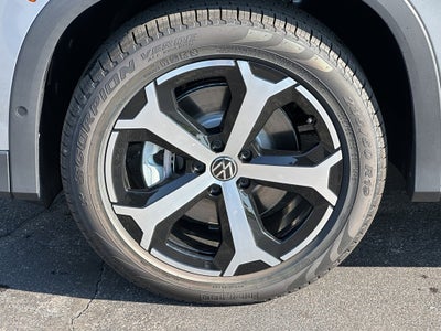 2025 Volkswagen Tiguan 2.0T SE 4MOTION