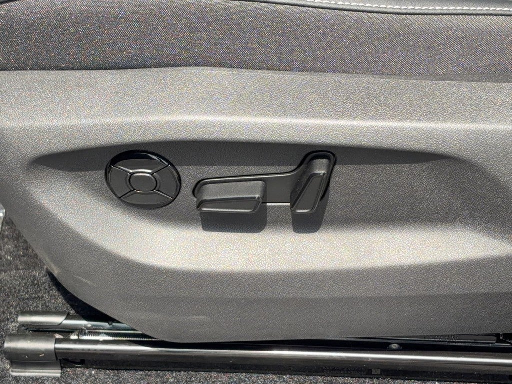2026 Volkswagen Tiguan 2.0T SE 4MOTION