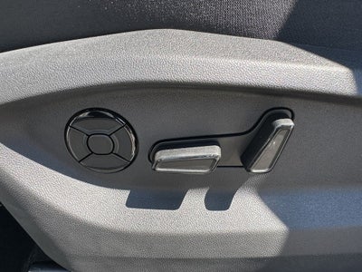 2025 Volkswagen Tiguan 2.0T SE 4MOTION