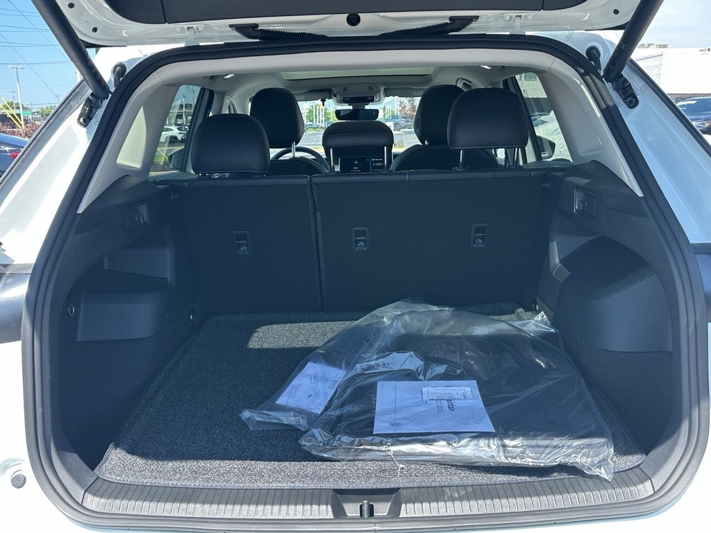 2025 Volkswagen Tiguan 2.0T SE 4MOTION