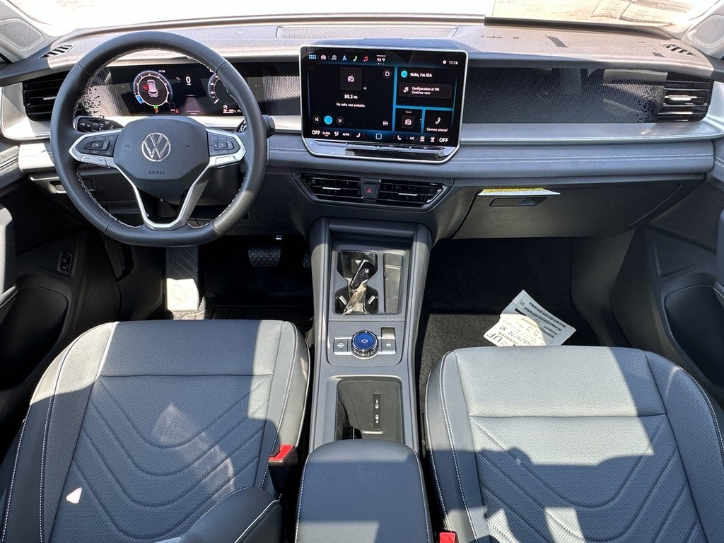 2025 Volkswagen Tiguan 2.0T SE 4MOTION