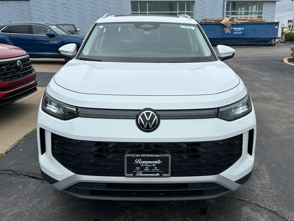 2025 Volkswagen Tiguan 2.0T SE 4MOTION
