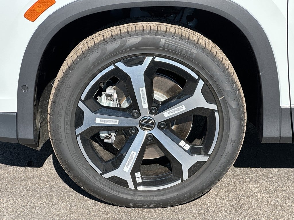 2025 Volkswagen Tiguan 2.0T SE 4MOTION