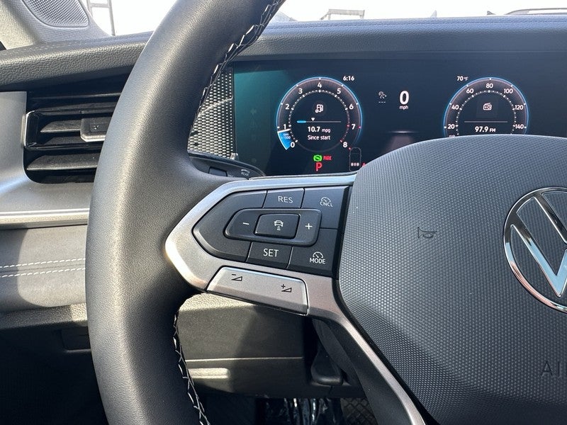 2025 Volkswagen Tiguan 2.0T SE 4MOTION