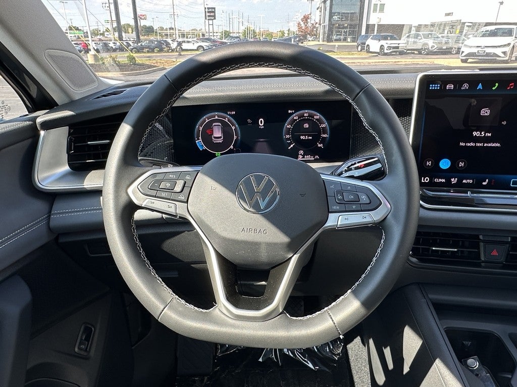 2025 Volkswagen Tiguan 2.0T SE 4MOTION