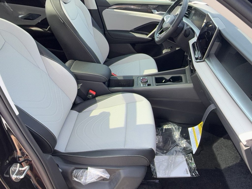 2026 Volkswagen Tiguan 2.0T SE FWD