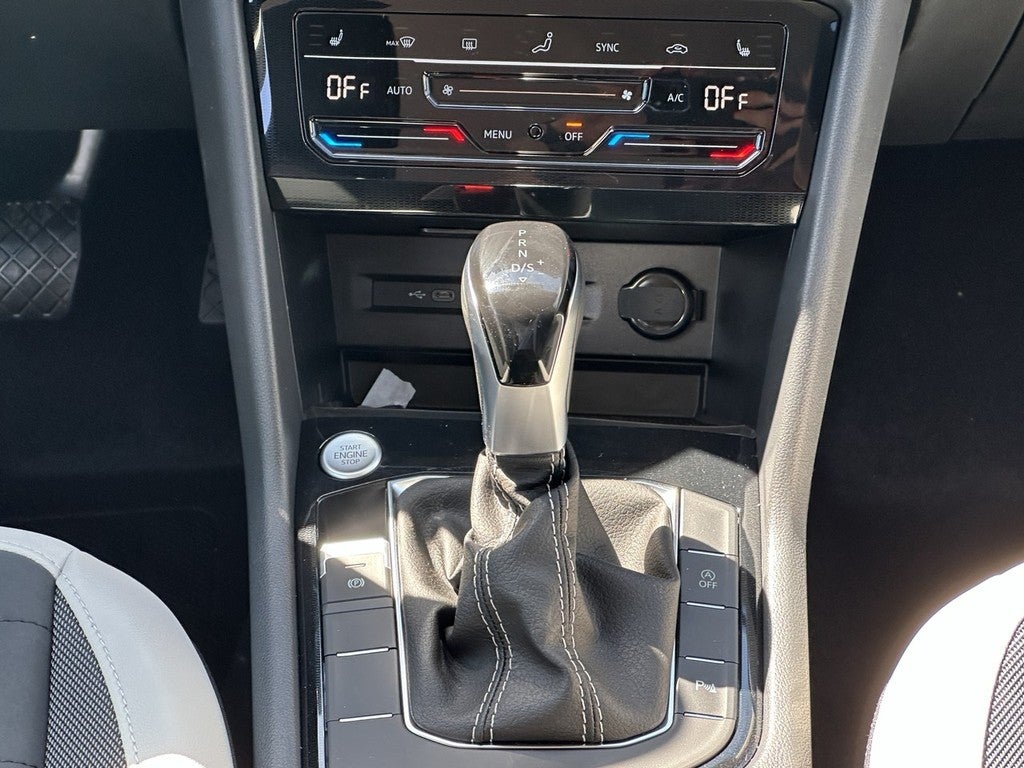 2026 Volkswagen Taos SE FWD