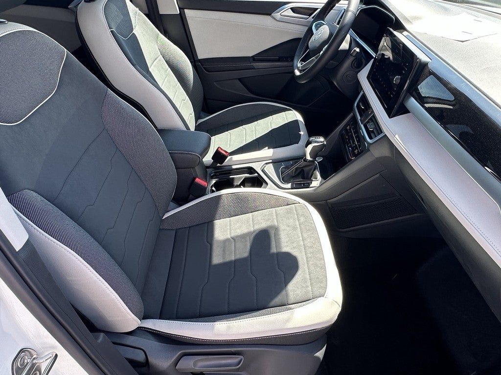 2026 Volkswagen Taos SE FWD